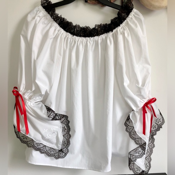 Peasant blouse, peasant top, 100% cotton, Embroidered handkerchief sleeve lace S - Picture 2 of 9